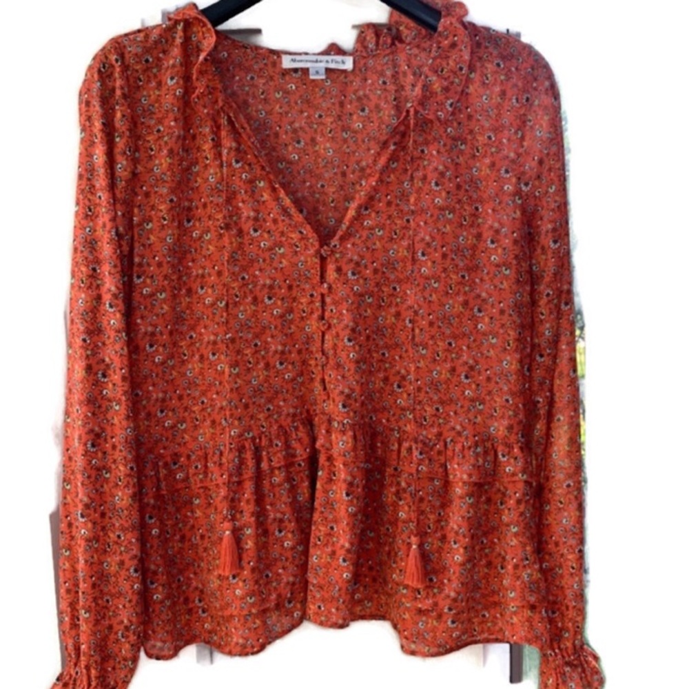 Abercrombie & Fitch ruffle top